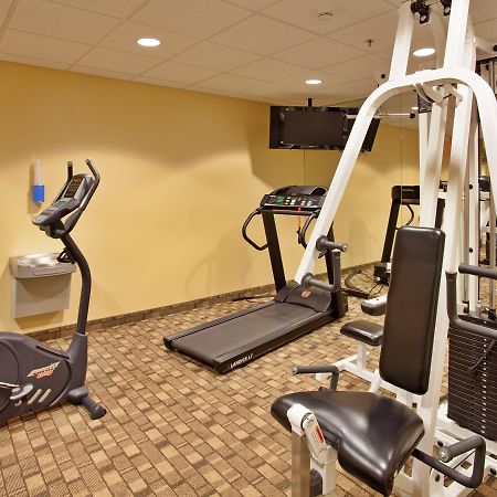 Holiday Inn Express Hotel & Suites Wichita Airport By Ihg Экстерьер фото