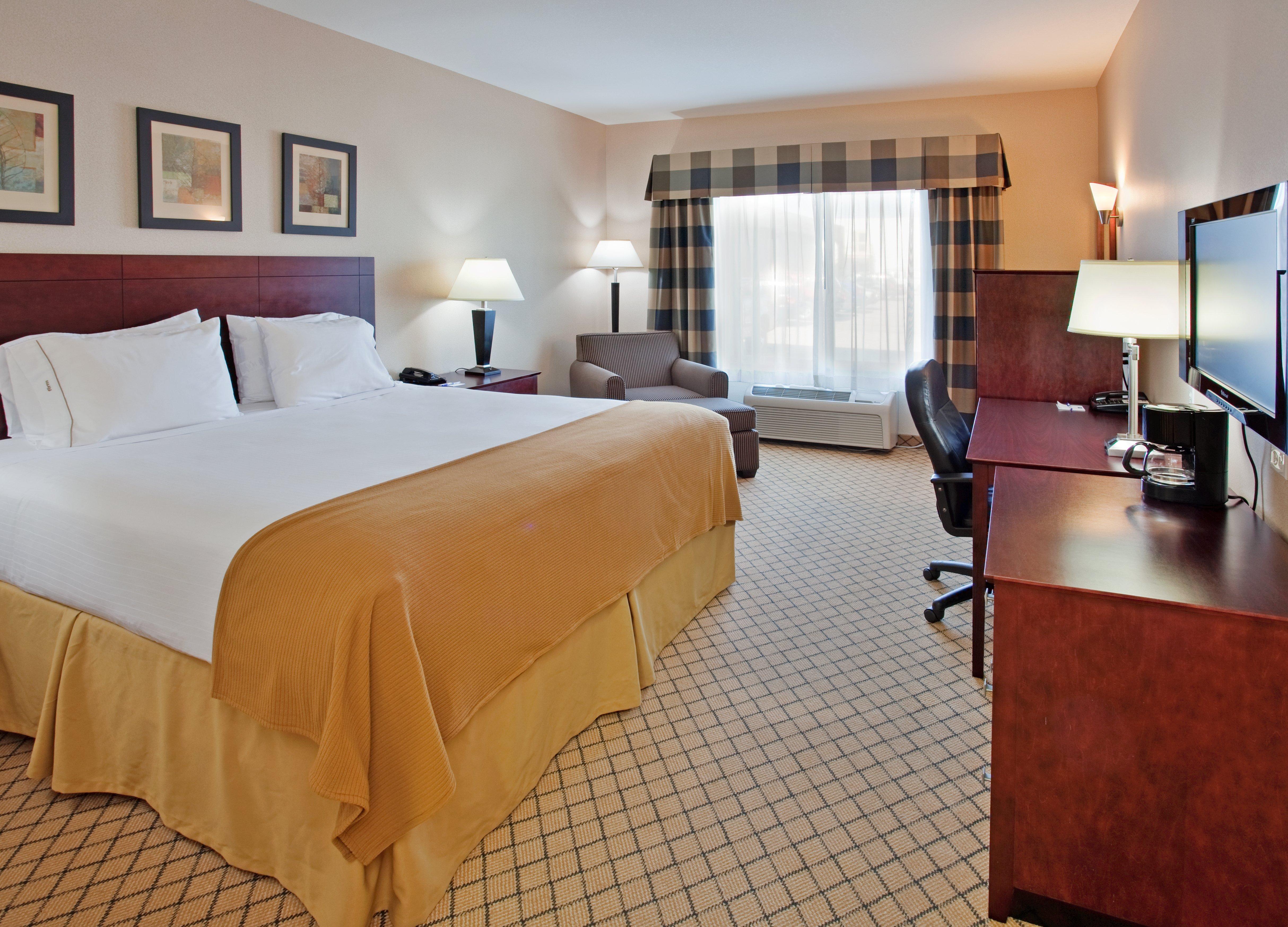 Holiday Inn Express Hotel & Suites Wichita Airport By Ihg Экстерьер фото