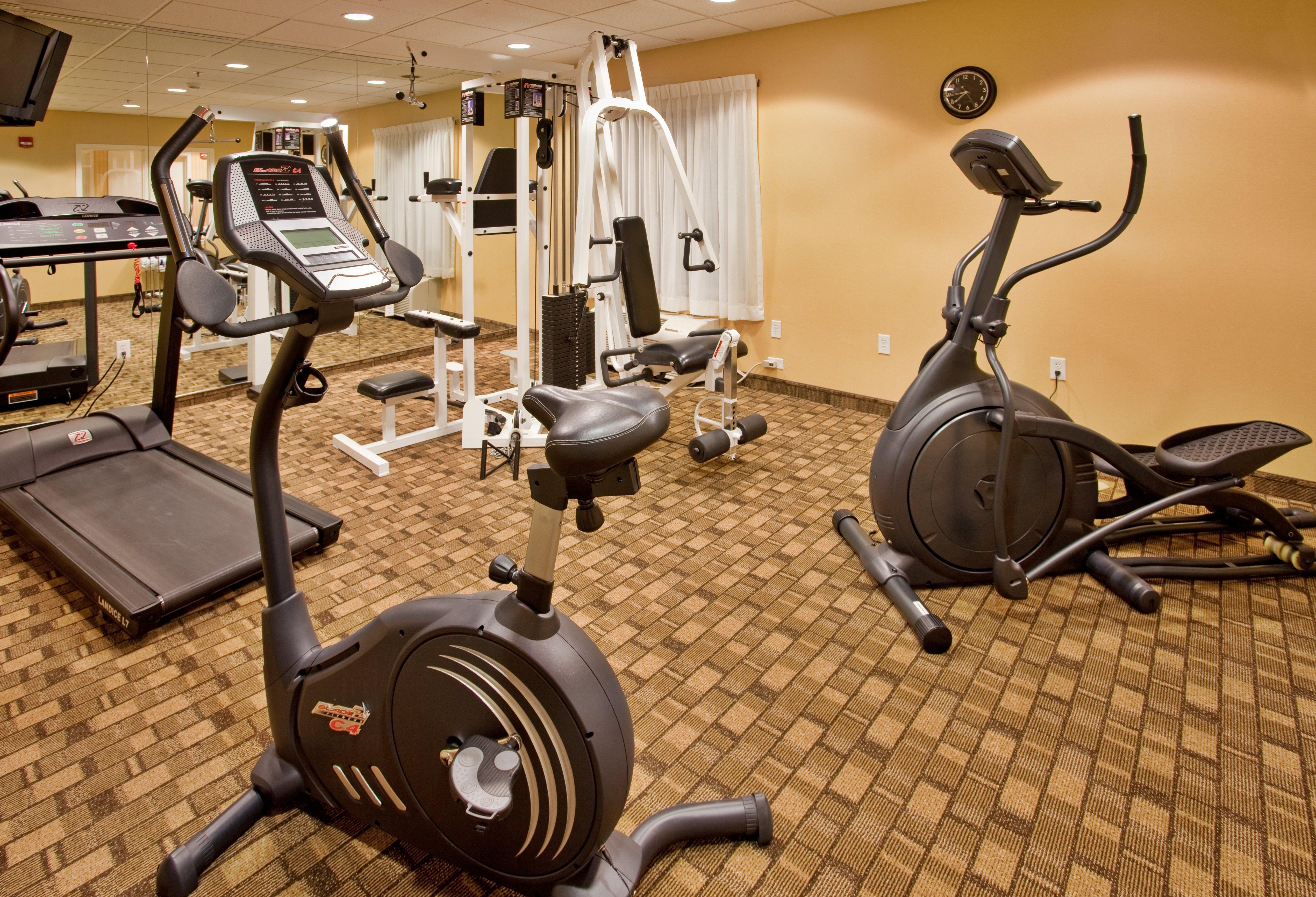 Holiday Inn Express Hotel & Suites Wichita Airport By Ihg Экстерьер фото
